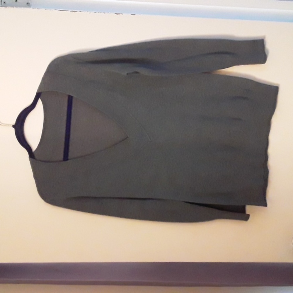 Gray longsleeve sweater